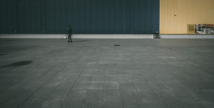 Photo Floor scrubber