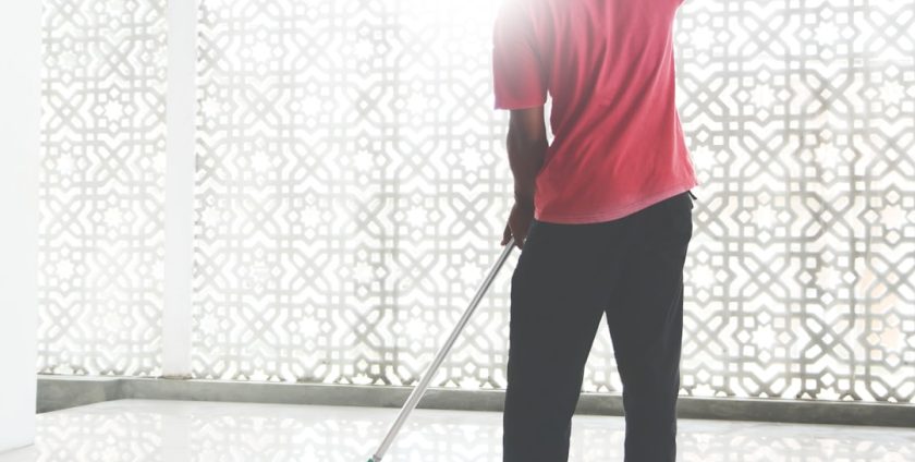 Photo Mopping vs Scrubbing
