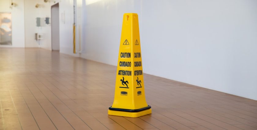 Photo Floor Scrubber