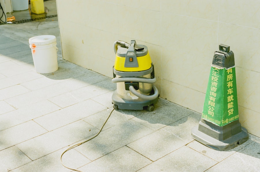 Photo Floor Scrubber
